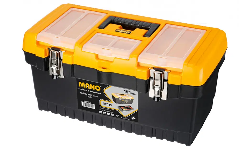 MANO METAL KİLİTLİ TAKIM ÇANTASI 19 NO